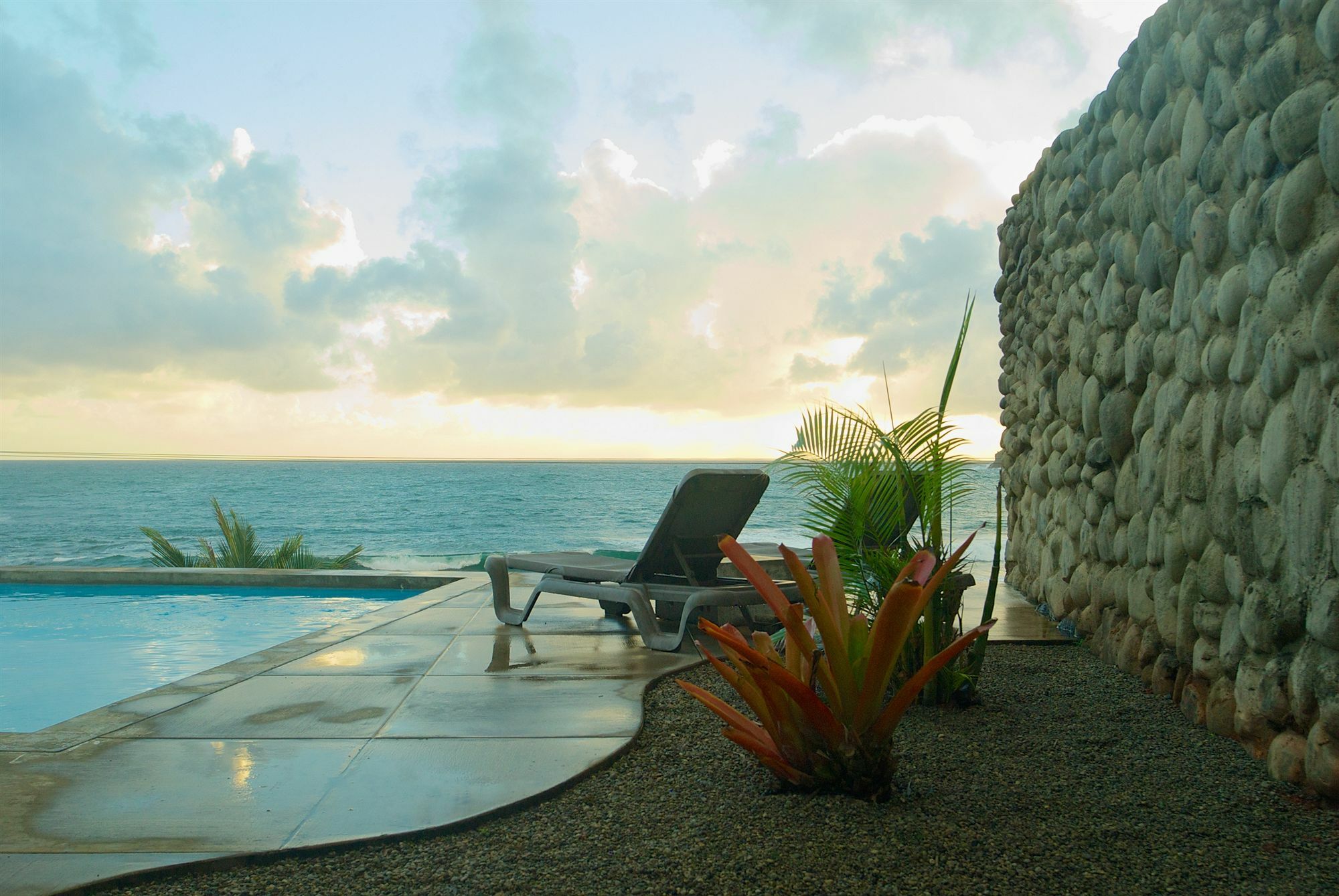 Pagua Bay House - Oceanfront Cabana'S Marigot Exterior foto